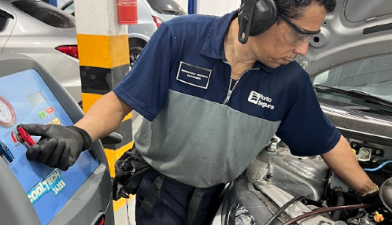 Limpeza e higienização de ar-condicionado automotivo no G&P em Niterói